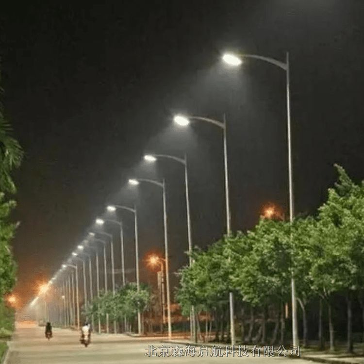 市電互補(bǔ)路燈 太陽能市電互補(bǔ)路燈廠